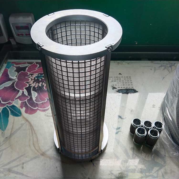 華豫供應不銹鋼網(wǎng)濾芯188×410 機加工端蓋 鍍鋅處理